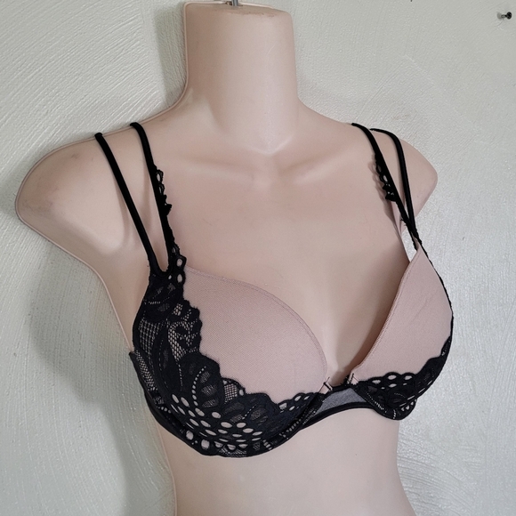 Victoria's Secret Very Sexy Push Up Bra Black Beige Lace Size Women's 32D - Picture 3 of 5